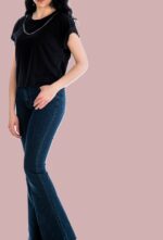 Sharks bay clothing,γυναικεία μπλούζα, με κοντό μανίκι και κολιέ. - Image 2